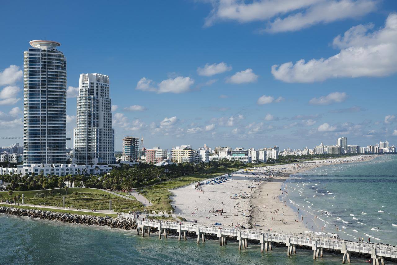 Ruta Lima Miami con SKY