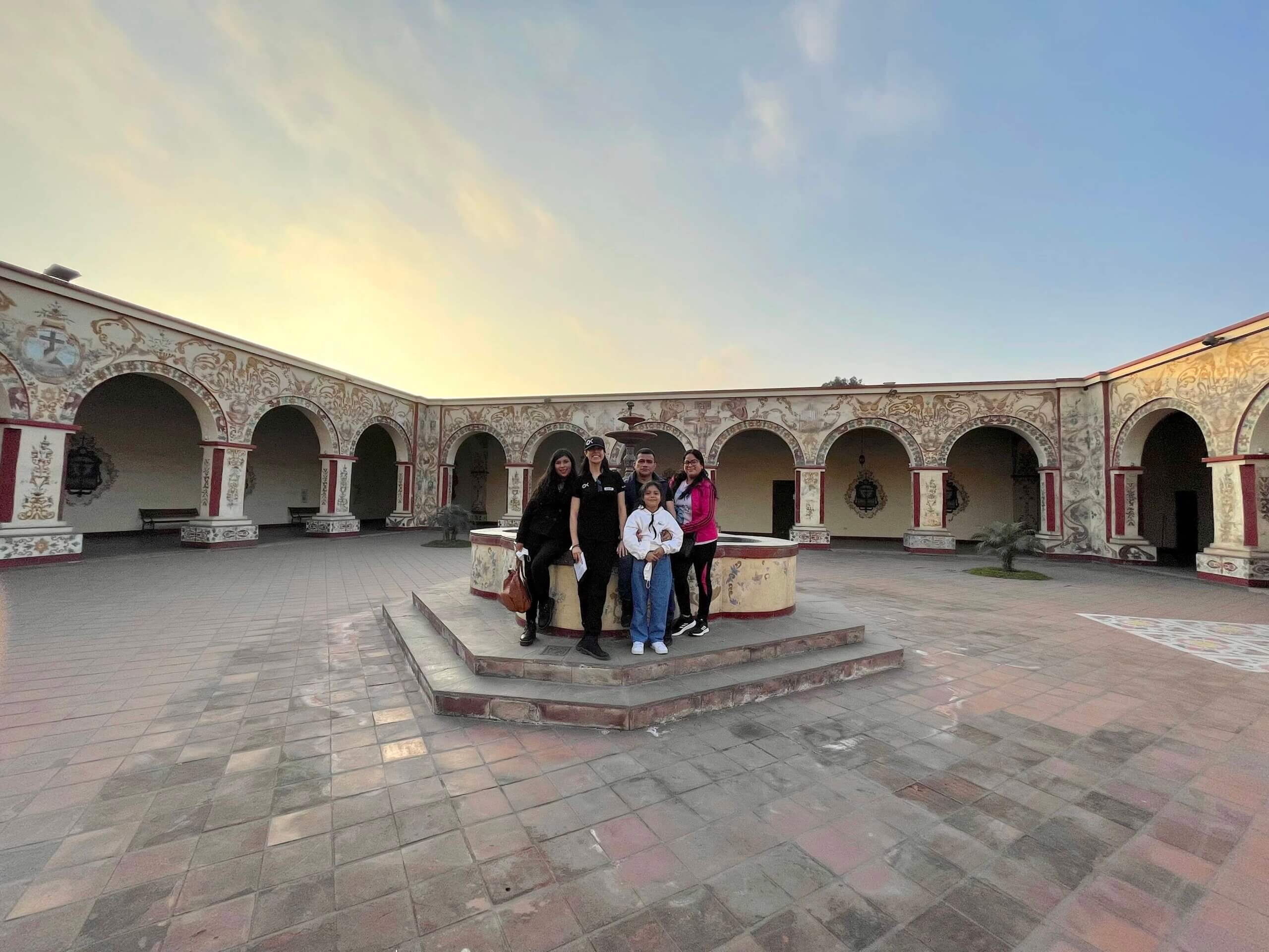 claustro ayacuchano museo de los descalzos